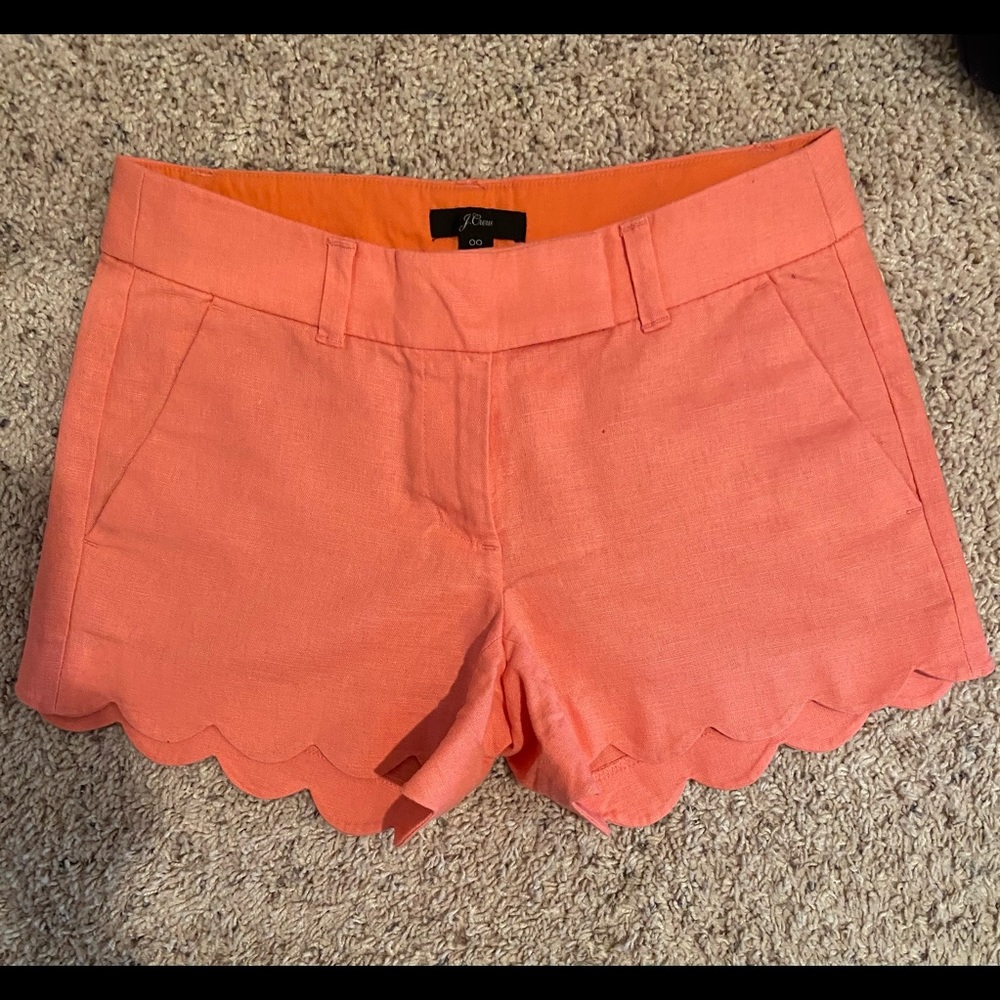Scallop shorts